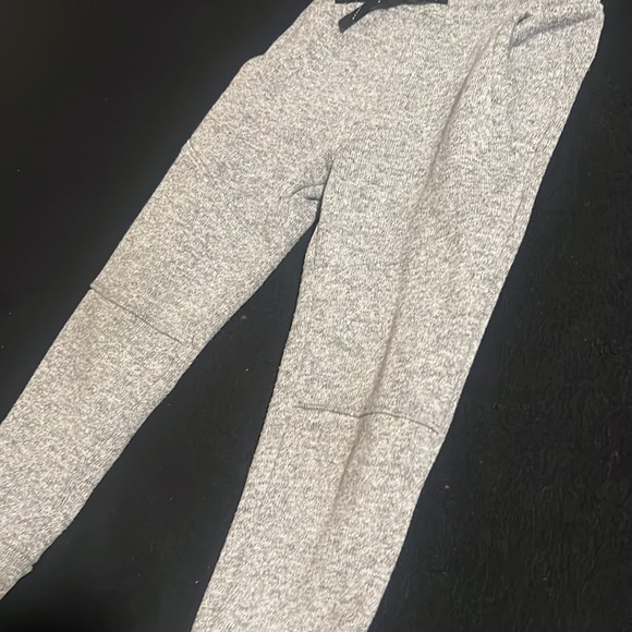 Gray super thick size 4 boys toddler sweat pants jogger - Picture 2 of 4